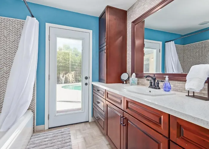 Holiday home Retreat At Pebble Tempe